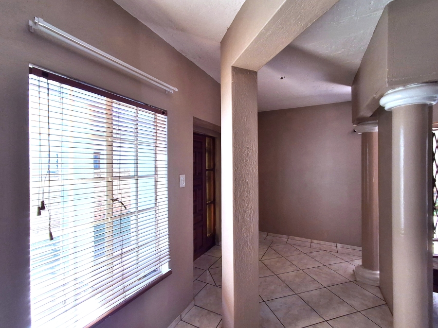 3 Bedroom Property for Sale in Safari Gardens North West